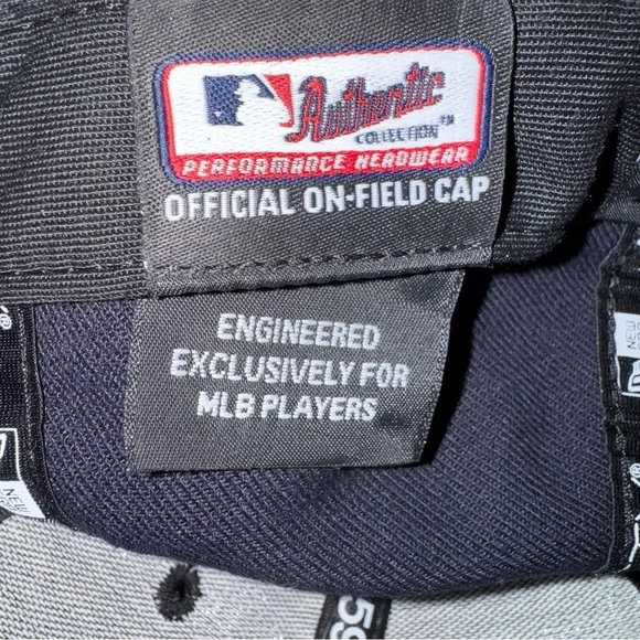 Minnesota Twins New Era 59FIFTY Fitted Hat 7 1/4 MLB Postseason 2017 - Picture 4 of 11